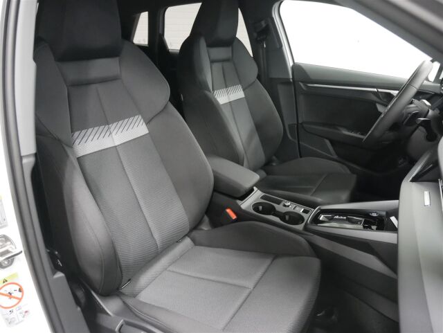 Audi A3 2026 Sportback 40 TFSI e Plus, esittelyauto, matriisi ledit, 5v takuu, Sonos! 2x alut!
