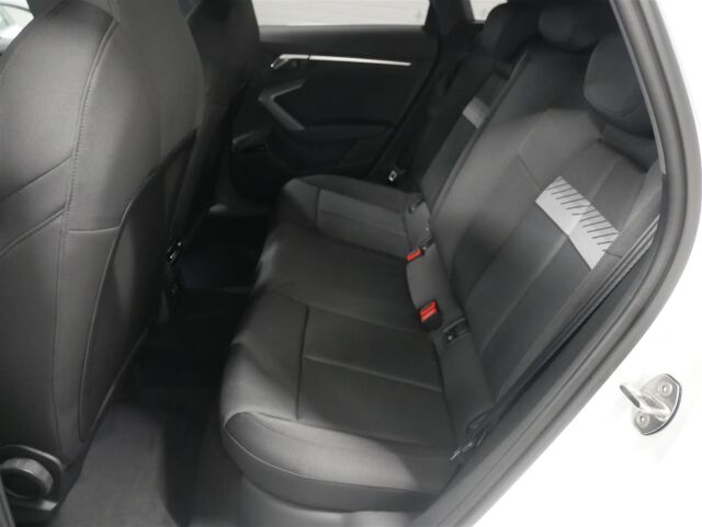 Audi A3 2026 Sportback 40 TFSI e Plus, esittelyauto, matriisi ledit, 5v takuu, Sonos! 2x alut!