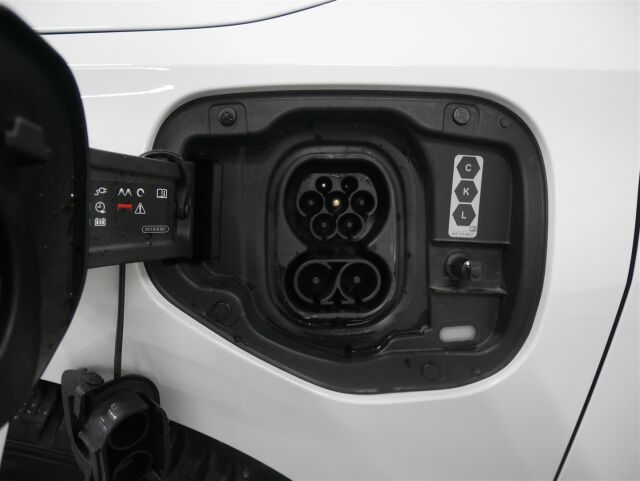 Audi A3 2026 Sportback 40 TFSI e Plus, esittelyauto, matriisi ledit, 5v takuu, Sonos! 2x alut!