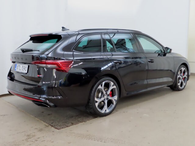 Skoda Octavia 2026 Combi 2.0 TSI RS DSG Autom.