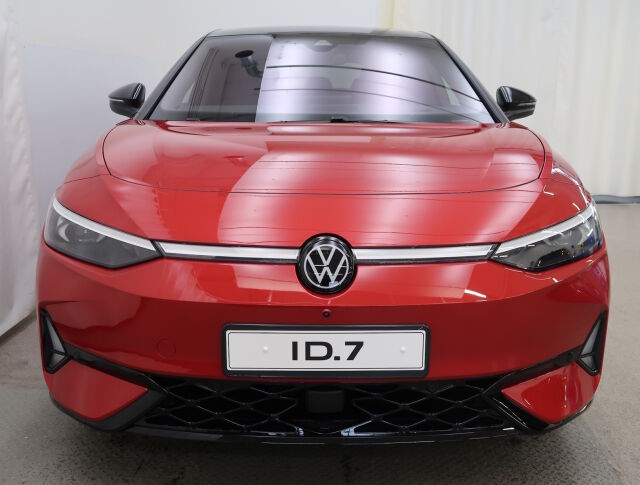 Volkswagen ID.7 2025 GTX 4MOTION 75-v Juhlamalli 250 kW, akku 86 kWh