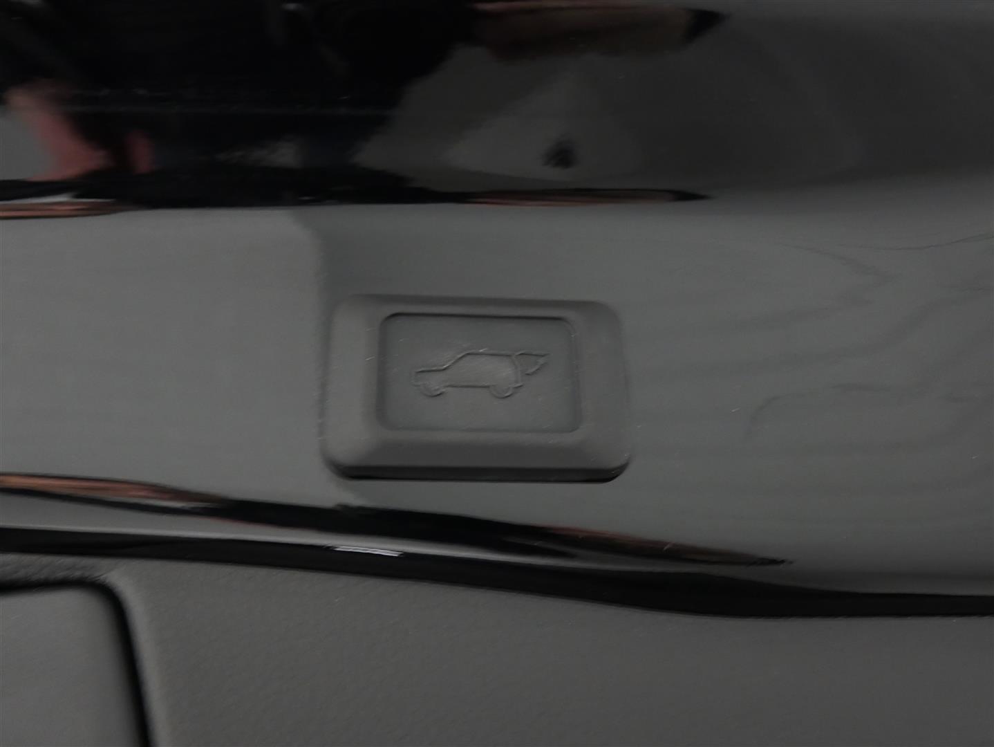 Suzuki Across 2023, kuva 6/21