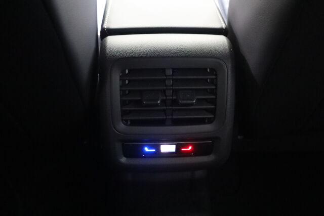 Volkswagen T-Roc 2026 R-Line 1,5 eTSI 110 kW (MHEV) DSG-automaatti