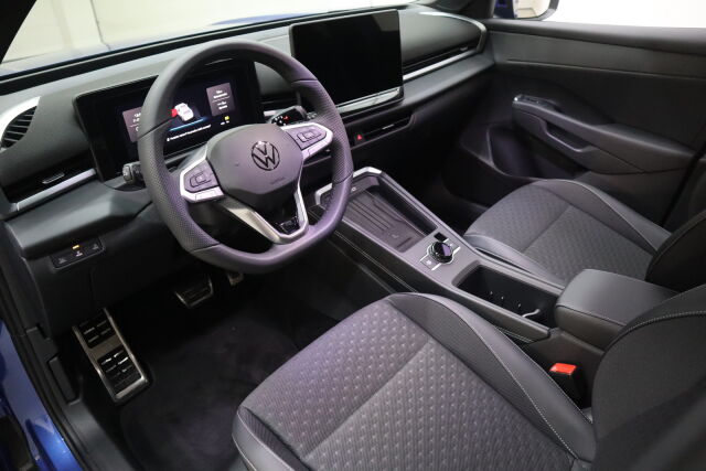 Volkswagen T-Roc 2026 R-Line 1,5 eTSI 110 kW (MHEV) DSG-automaatti