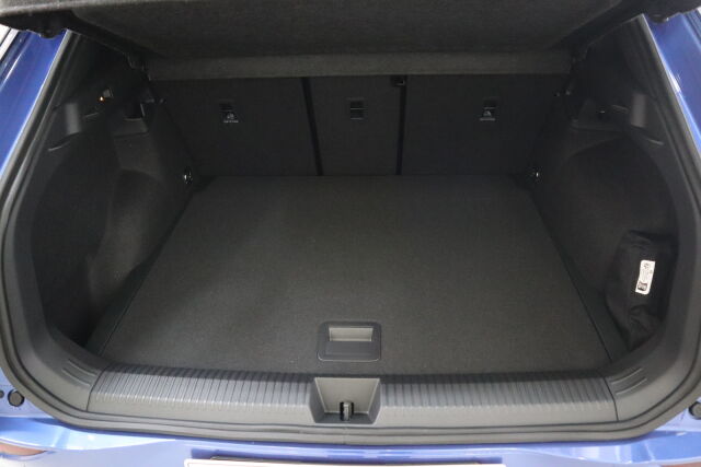 Volkswagen T-Roc 2026 R-Line 1,5 eTSI 110 kW (MHEV) DSG-automaatti