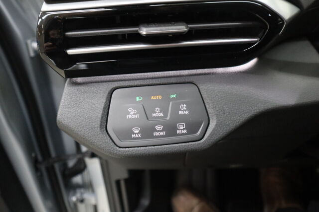 Volkswagen ID.4 2026 Pro 4MOTION Elegance Business 210 kW, akku 77kWh