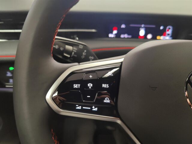 Volkswagen ID.7 2026 Tourer GTX 4MOTION Premium 250 kW Akku 86kWh, HETI TOIMITUKSEEN!