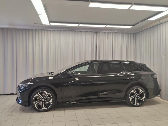 Volkswagen ID.7 2026 Tourer GTX 4MOTION Premium 250 kW Akku 86kWh, HETI TOIMITUKSEEN!