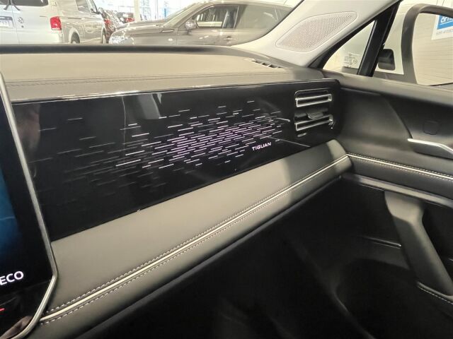 Volkswagen Tiguan 2026 Elegance Business eHybrid 150 kW DSG-automaatti