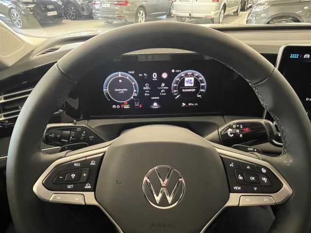 Volkswagen Tiguan 2026 Elegance Business eHybrid 150 kW DSG-automaatti