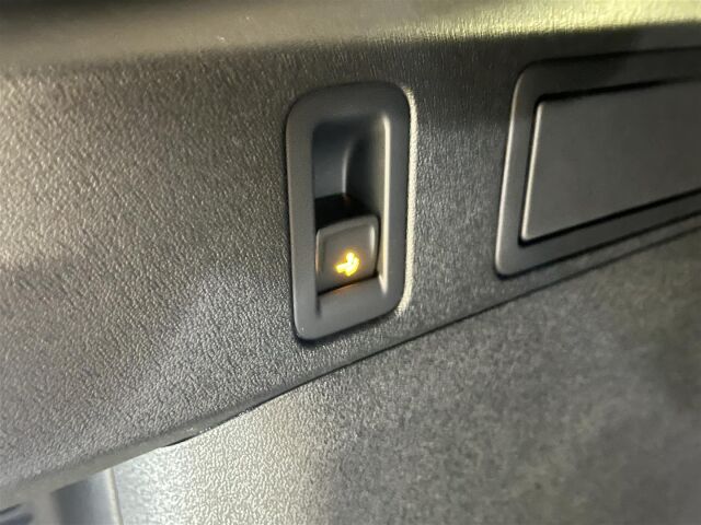 Volkswagen Tiguan 2026 Elegance Business eHybrid 150 kW DSG-automaatti