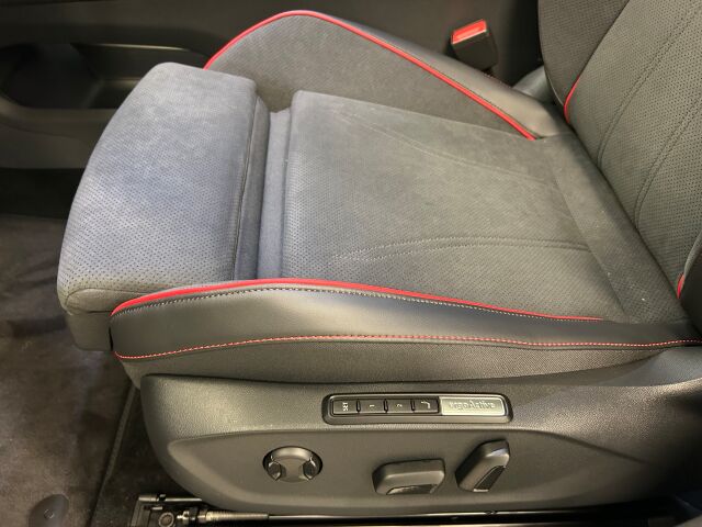 Volkswagen ID.7 2025 Tourer GTX 4MOTION 75-v Juhlamalli 250 kW, akku 86 kWh