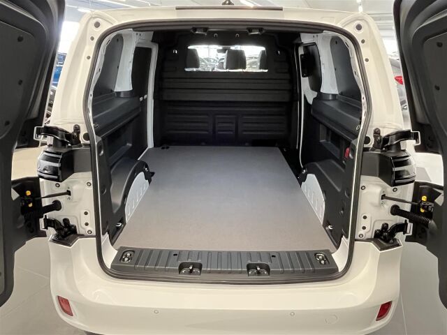 Volkswagen ID. Buzz Cargo 2026 Business 250 kW (340 PS)79 kWh1-vaihteinen automaatti, 4Motion