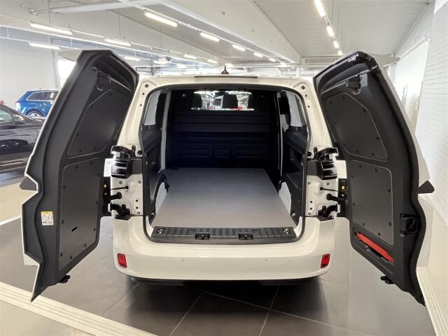 Volkswagen ID. Buzz Cargo 2026 Business 250 kW (340 PS)79 kWh1-vaihteinen automaatti, 4Motion