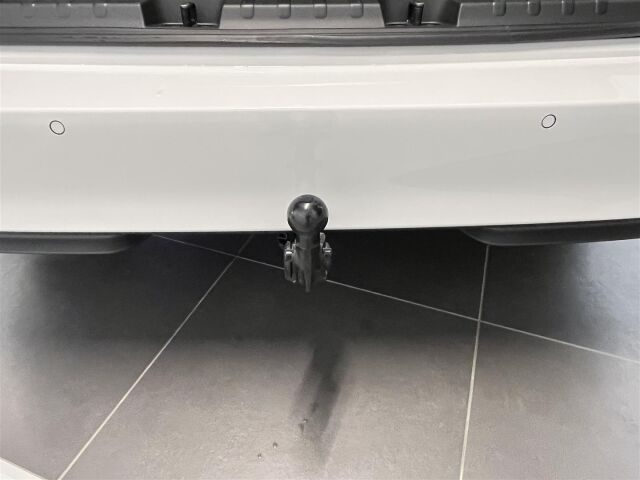 Volkswagen ID. Buzz Cargo 2026 Business 250 kW (340 PS)79 kWh1-vaihteinen automaatti, 4Motion