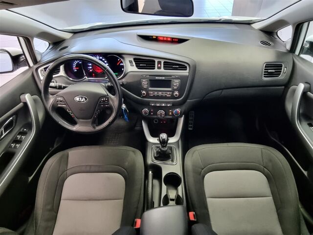 KIA cee'd 2013 1,6 ISG EX SW EcoDynamics