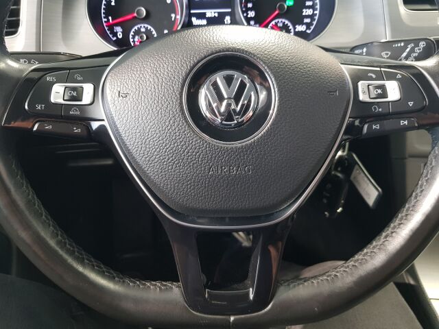 VOLKSWAGEN Golf 2014 Comfortline 1,2 TSI 77 kW (105 hv) BlueMotion Technology DSG-automaatti 4-ov