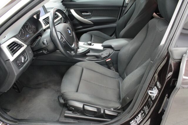 BMW 320 Gran Turismo 2015 F34 Gran Turismo 320i TwinPower Turbo A xDrive Edition