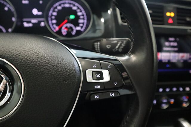 VOLKSWAGEN Golf 2019 Variant Comfortline 2,0 TDI 110 kW (150 hv) 4MOTION DSG-automaatti