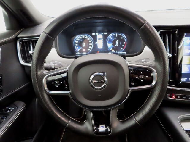 Volvo S90 2019 D3 Business R-Design aut