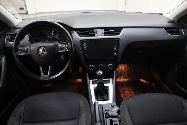 SKODA Octavia 2019 Combi 1,5 TSI Ambition