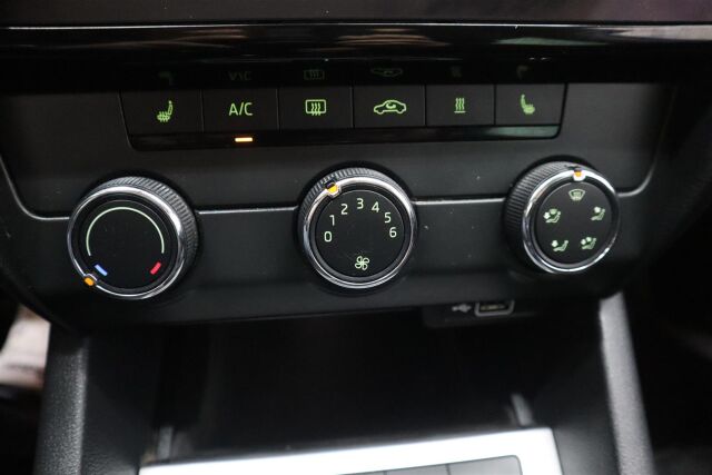 SKODA Octavia 2019 Combi 1,5 TSI Ambition