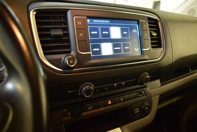 PEUGEOT Expert 2019 BlueHDi 120 XL 4x4 * 4-veto paku*