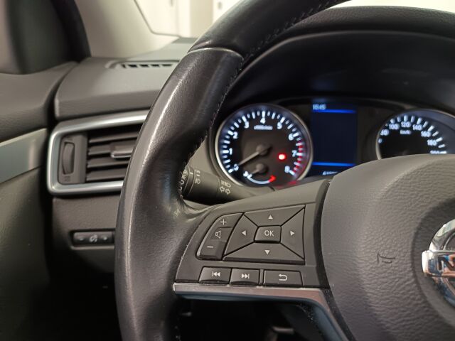 NISSAN Qashqai 2019 DIG-T 140 N-Connecta 2WD 6M/T NNC**TODELLA VÄHÄN AJETTU SUOSIKKI ISOMMALLA MOOTTORILLA**