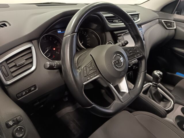 NISSAN Qashqai 2019 DIG-T 140 N-Connecta 2WD 6M/T NNC**TODELLA VÄHÄN AJETTU SUOSIKKI ISOMMALLA MOOTTORILLA**