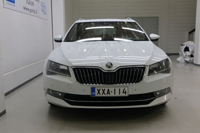 Skoda Superb 2019 Combi 2,0 TDI 190 4x4 L&K BusinessLine DSG Autom.