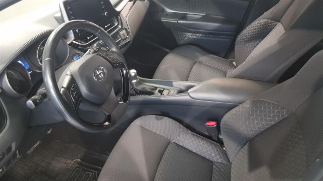 TOYOTA C-HR 2020 1,8 Hybrid Active Edition