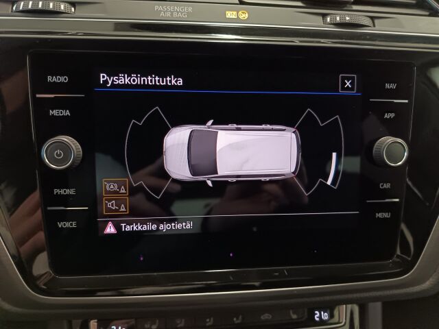 VOLKSWAGEN Touran 2022 Comfort Family 1,5 TSI EVO 110 kW DSG-automaatti
