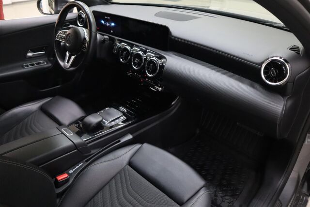MERCEDES-BENZ A 2021 200 4MATIC A Business Style