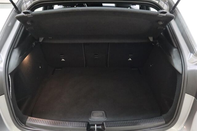 MERCEDES-BENZ A 2021 200 4MATIC A Business Style