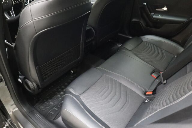 MERCEDES-BENZ A 2021 200 4MATIC A Business Style