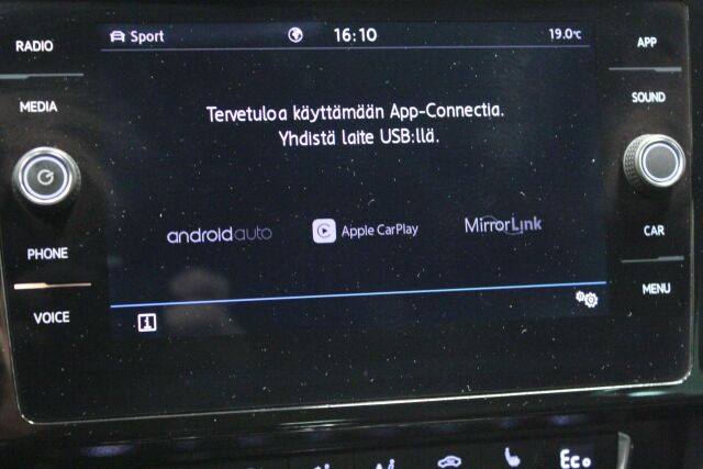 VOLKSWAGEN Passat 2018 Variant GTE Plug-In Hybrid 160 kW (218 hv) DSG-automaatti