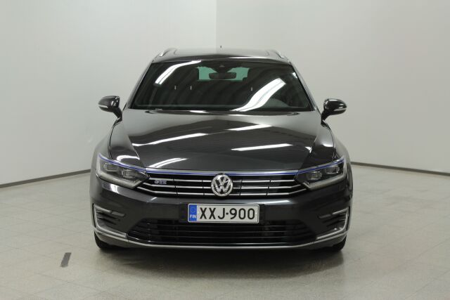 VOLKSWAGEN Passat 2018 Variant GTE Plug-In Hybrid 160 kW (218 hv) DSG-automaatti