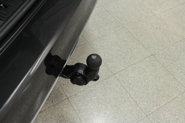 VOLKSWAGEN Passat 2018 Variant GTE Plug-In Hybrid 160 kW (218 hv) DSG-automaatti