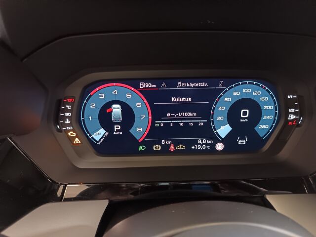 Audi A3 2025 Sportback 30 TFSI, Nyt 3 vuoden jatkoturva veloituksetta.