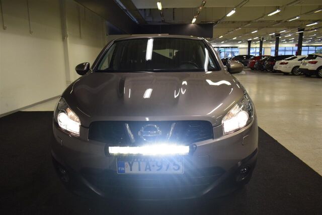 NISSAN Qashqai 2012 1,6L Stop / Start System Acenta 2WD 5M/T MY11* Hienokuntoinen yksilö*