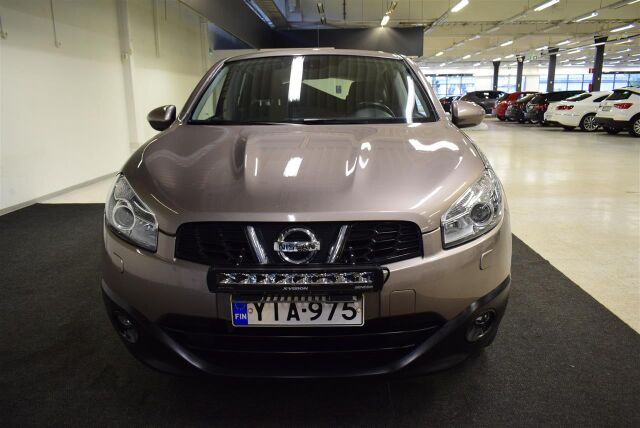 NISSAN Qashqai 2012 1,6L Stop / Start System Acenta 2WD 5M/T MY11* Hienokuntoinen yksilö*
