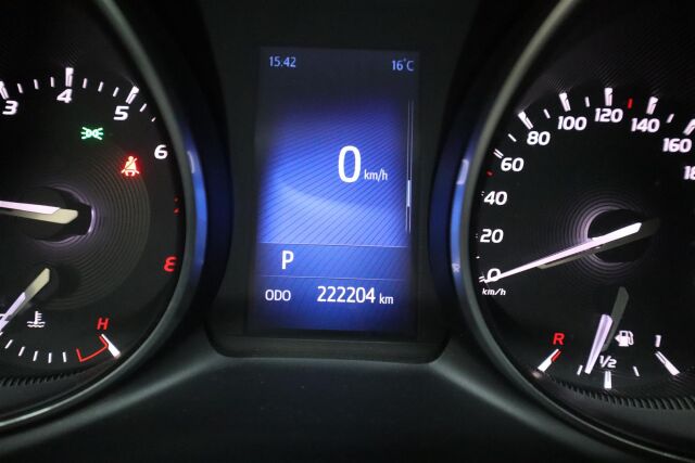 TOYOTA Avensis 2015 1,8 Valvematic Active Touring Sports Multidrive S