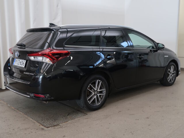 Toyota Auris 2015 Touring Sports 1,8 Hybrid Active