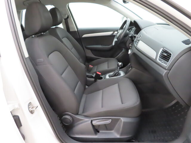 Audi Q3 2016 Business 1,4 TFSI COD 110 kW S tronic