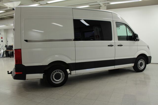 VOLKSWAGEN Crafter 2017 35 umpipakettiauto 2,0 TDI 103 kW, 3640