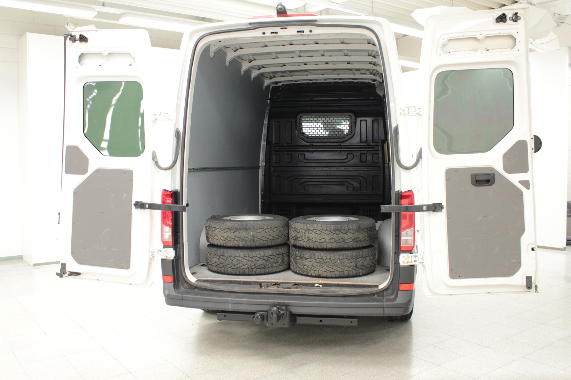 Volkswagen Crafter 2017, kuva 6/14