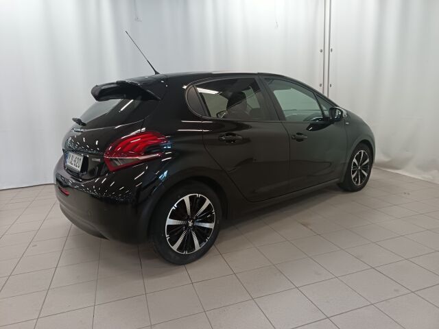 PEUGEOT 208 2017 Style VTi 82 5-ov**KOMIA PIKKULEIJONA**