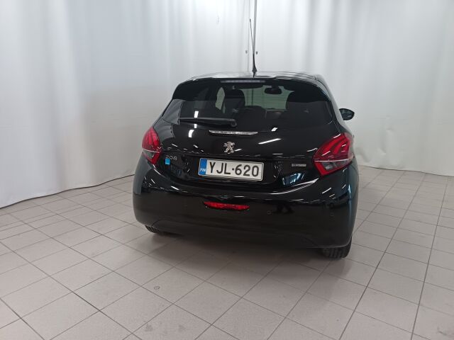 PEUGEOT 208 2017 Style VTi 82 5-ov**KOMIA PIKKULEIJONA**