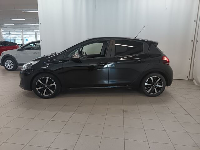 PEUGEOT 208 2017 Style VTi 82 5-ov**KOMIA PIKKULEIJONA**