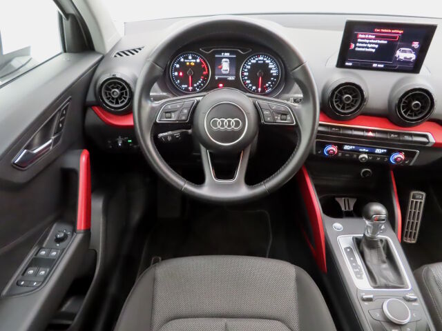 Audi Q2 2017 Business Sport 1,0 TFSI 85 kW S tronic ultra